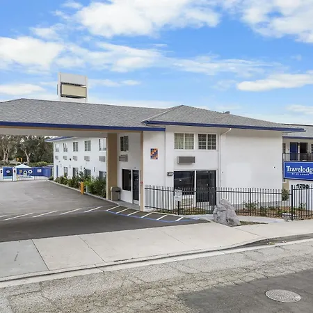 Travelodge By Wyndham Fairplex Pomona-3