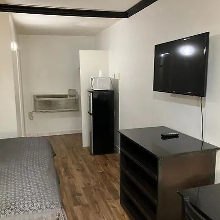 Budget Host Inn-2