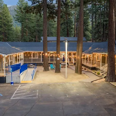 Adventure Lodge-2