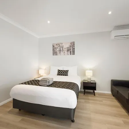Castle Motel Bairnsdale-2