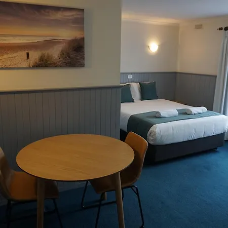 Central Motel Port Fairy-2