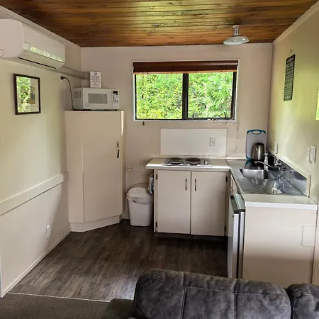 Judges Pool Motel Turangi-3