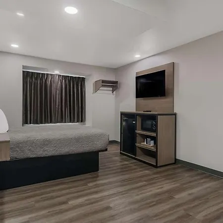 Americas Best Value Inn Lake Charles Interstate 210-3