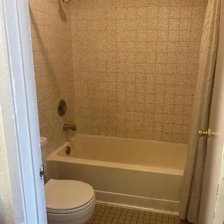 Best Economy Inn & Suites-3
