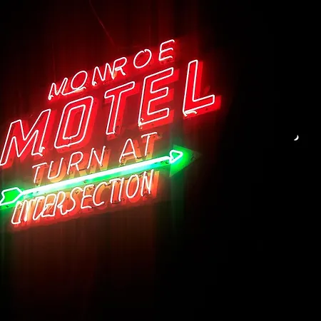 Monroe Motel Near Seattle Everett Wa-3