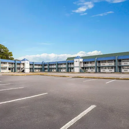 Super 8 By Wyndham Portsmouth - Norfolk-2