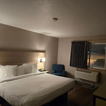 Baymont By Wyndham Sault Ste Marie Mi-3