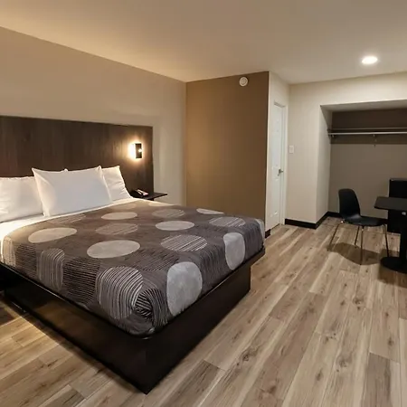 Star Inn & Suites-3
