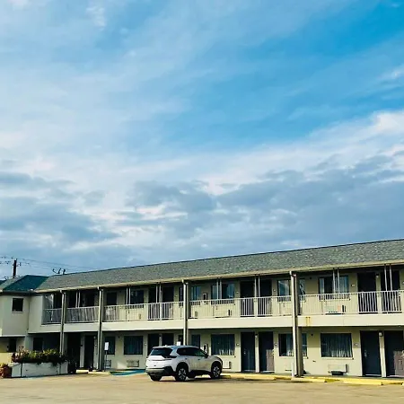 Executive Inn And Suites Houston-2