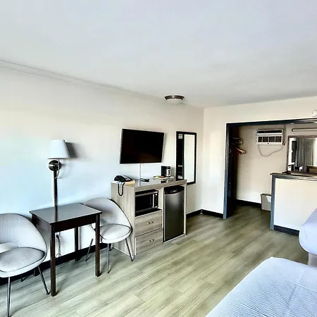 Budget Inn Conway-3