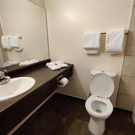Empire Inn-2