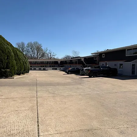 Americas Best Value Inn Ponca City-2