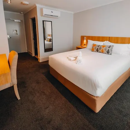 Clarion Hotel Townsville-2