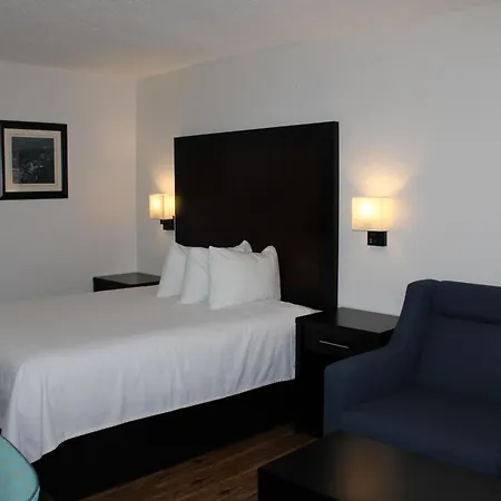 Pine Tree Inn-2