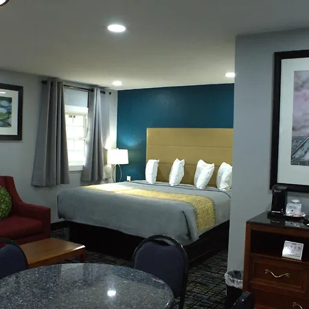Havenpointe Inn & Suites-3