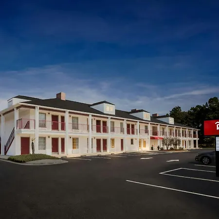 Red Roof Inn & Suites Wilson-3