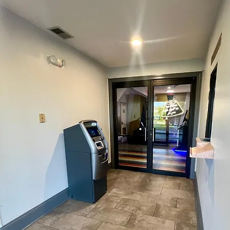 Motel 6 Jeffersonville, In-3
