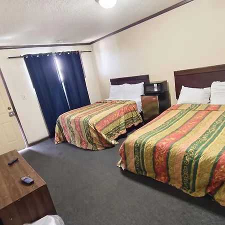 Capri Motel By Oyo Elwood, Wathena-3