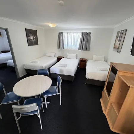 Centrepoint Motor Inn-2