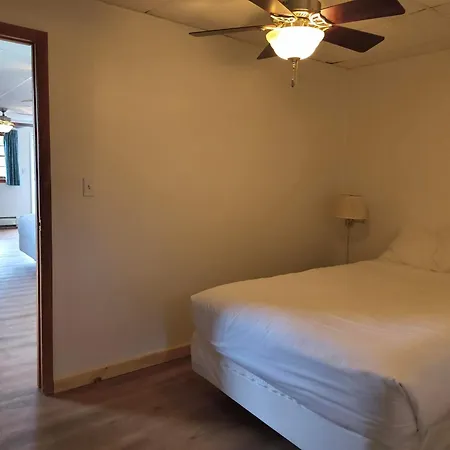 Sara Placid Inn & Suites-2