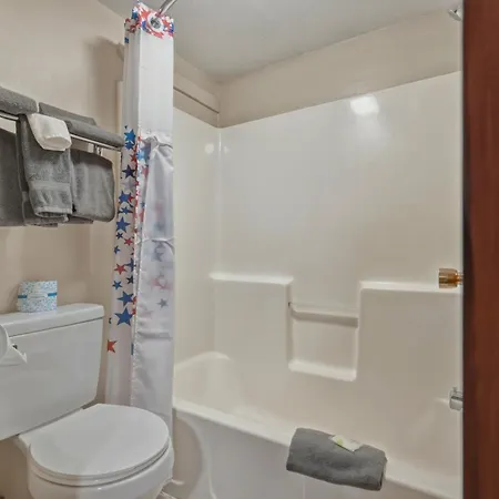 Patriot Stay Motel-2