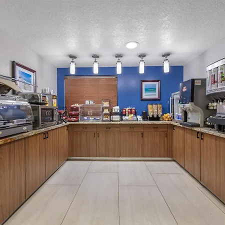 Best Western Fort Lauderdale Airport Cruise Port-3