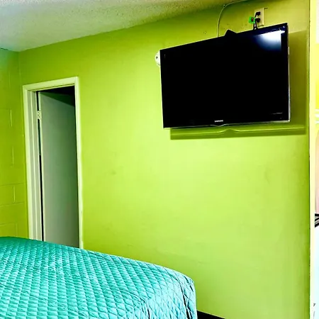 A Fisher'S Inn Motel-3