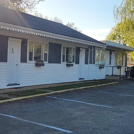 Orchard Queen Motel & Rv Park-2