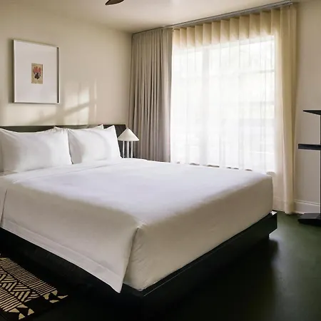 Perroquet Hotel-3