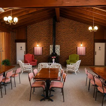 All Seasons Motel Armidale-2