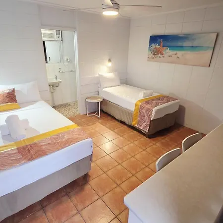 Sunburst Motel-2