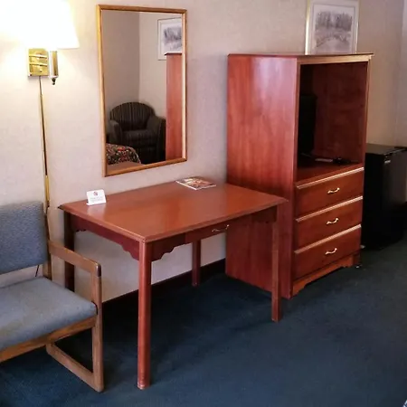 Keystone Boardwalk Inn And Suites-3