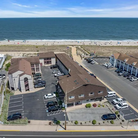 Windswept Motel-2