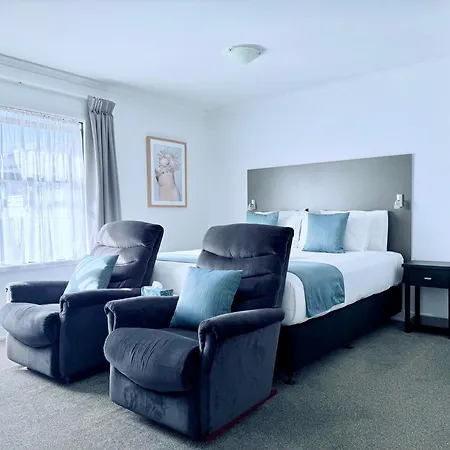 Bks Premier Motel Hamilton-2