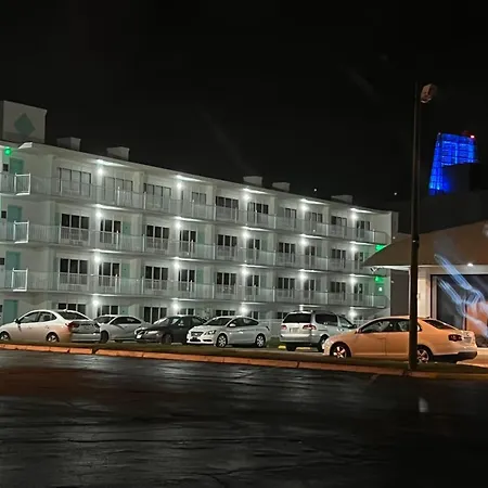 Ambassadors Inn & Suites-2