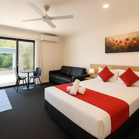 Abode37 Motel Emerald-3