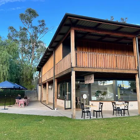Bridge Motor Inn Tocumwal-2