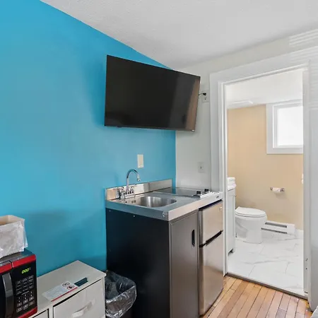 The Inn At Soho Square-3