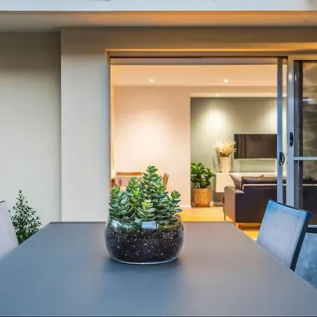 Taft Apartments-3