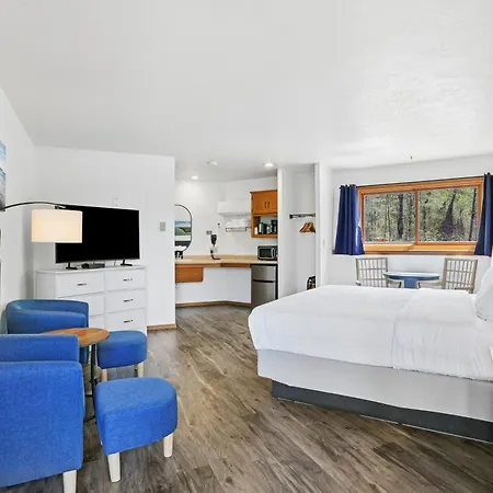 Parkside Inn-3