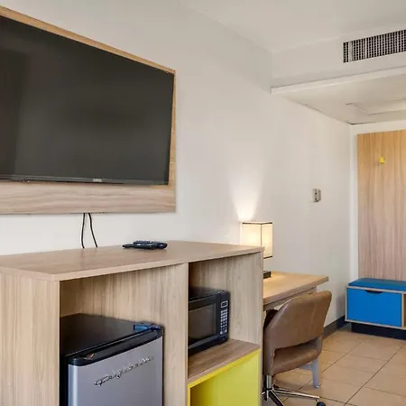 Days Inn By Wyndham Wheat Ridge - Denver West-2