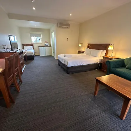 Crystal Inn-2