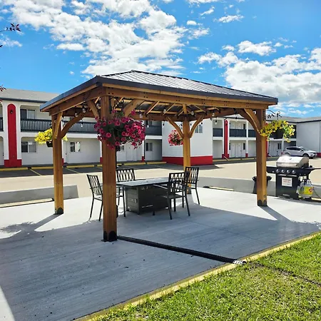 Canadian Motor Inn-2