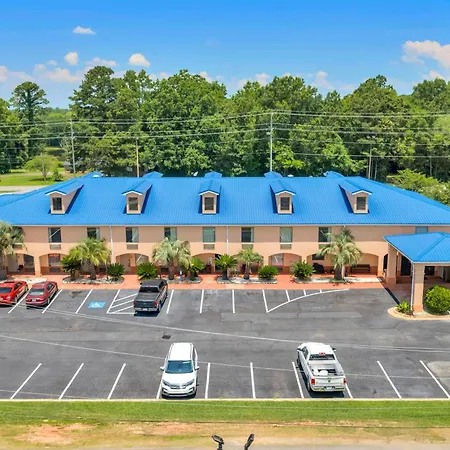 Gray Inn & Suites-3