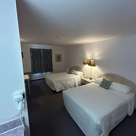 Centennial Motel-3