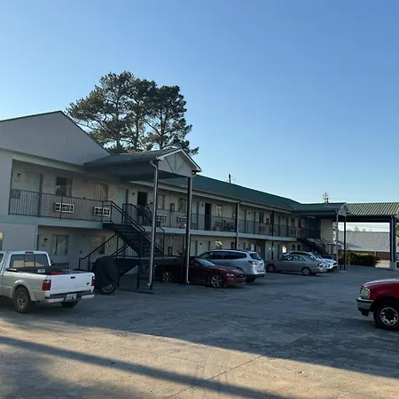 Garden Inn & Suites-2