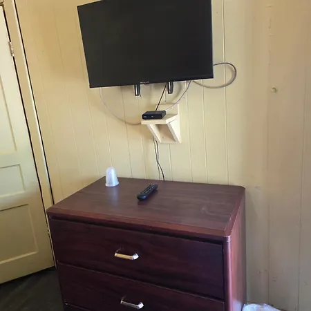Lee Motel-2