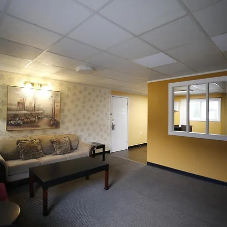 Alpine Inn & Suites-3