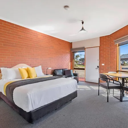 Comfort Inn Lady Augusta-3