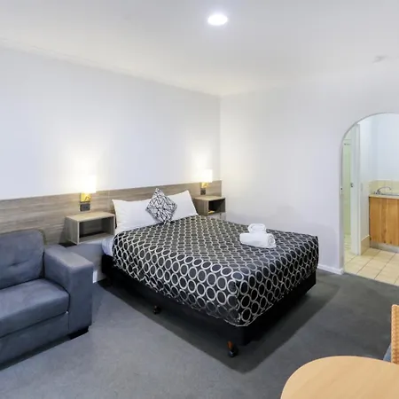 The Cottage Motor Inn Albury Cbd-3